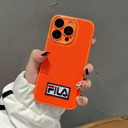 フィラ fila ケース アイフォーン 15pro 