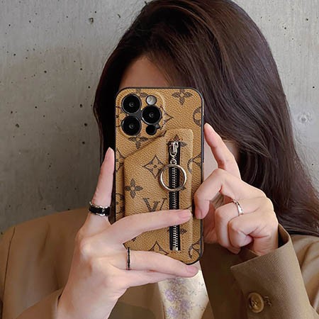 lv iphone 15