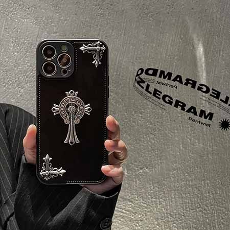 アイフォーン 15pro カバーchrome hearts